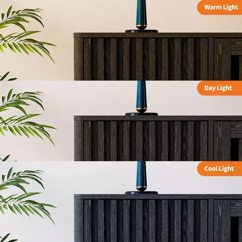 Meuble TV moderne du milieu du siècle avec portes à persiennes, étagères réglables et rangement