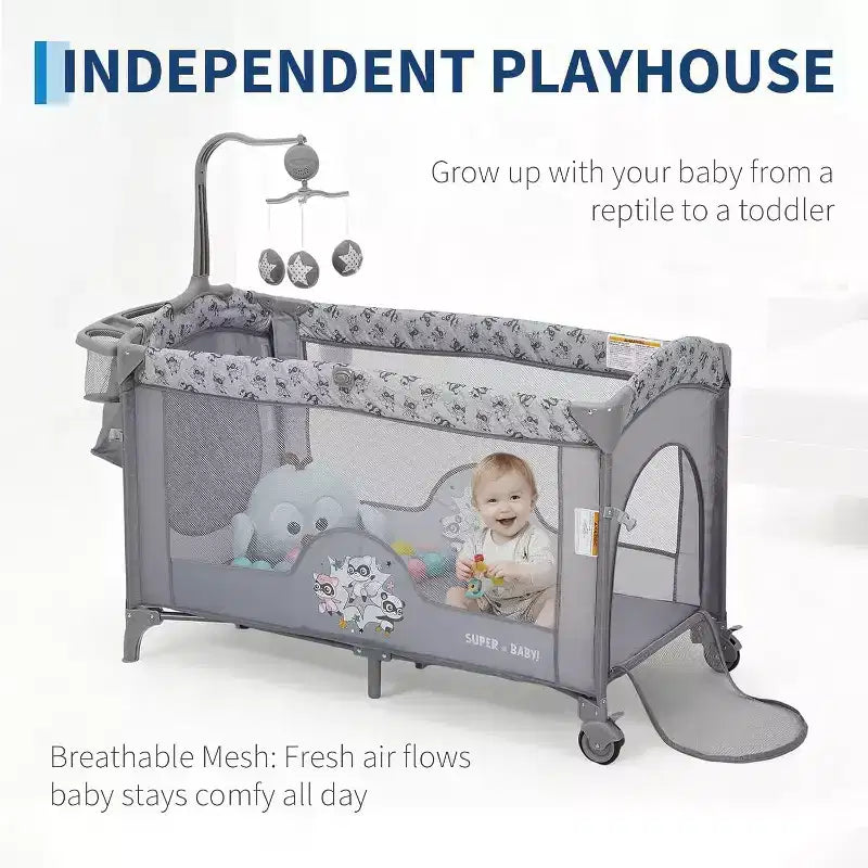 Berceau et parc pour bébé 4 en 1 - Lit portable gris clair avec table à langer, porte zippée et arche de jouets - Roues verrouillables et rangement pour nouveau-nés et tout-petants