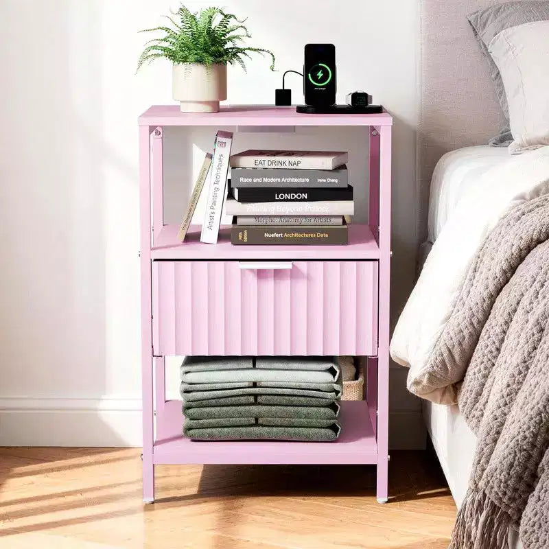 Table de chevet de 38 cm de large avec 1 tiroir, 2 étagères et une prise électrique américaine