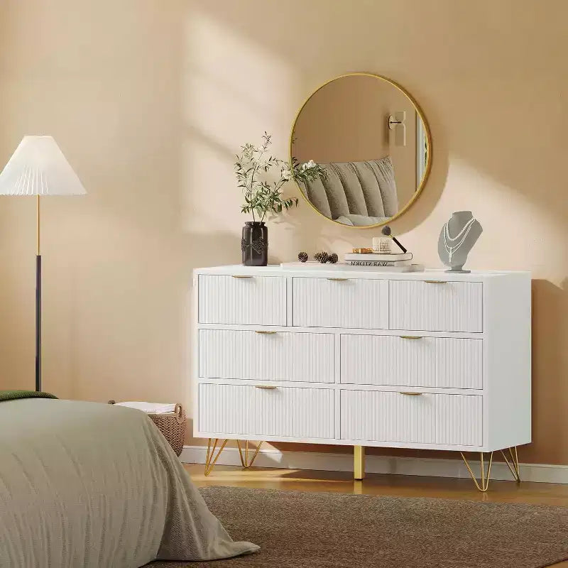 Commode moderne à 7 tiroirs, en bois de 120 cm de large avec pieds et poignées en métal doré, pour chambre à coucher, entrée, salon, bureau