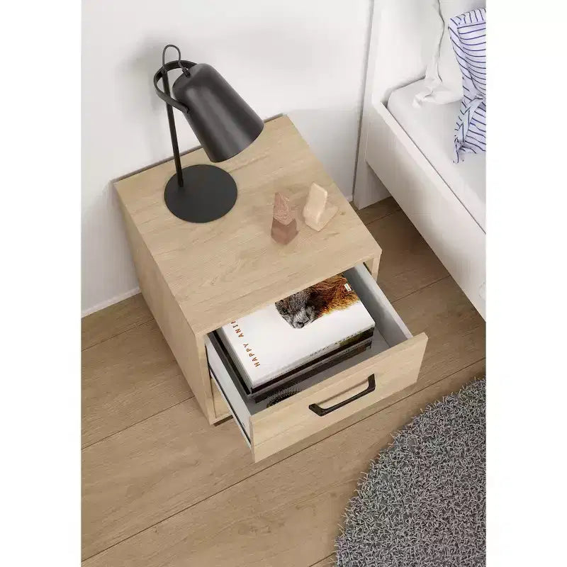 Table de chevet à 2 tiroirs, fini grain de bois de hickory Jackson