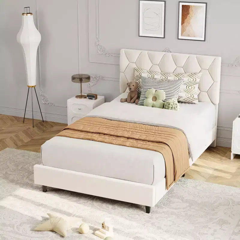Cadre de lit plateforme moderne rembourré avec tête de lit réglable, lattes en bois robustes, support solide, silencieux, aucun sommier tapissier requis (beige)