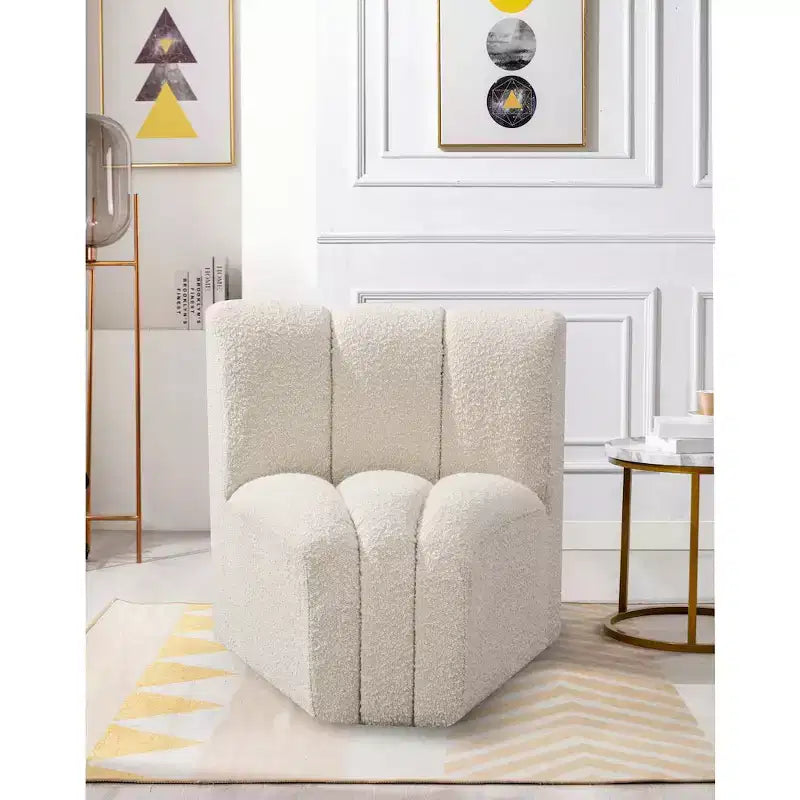Chaise d'angle courbée en tissu bouclette Meridian Furniture Arc