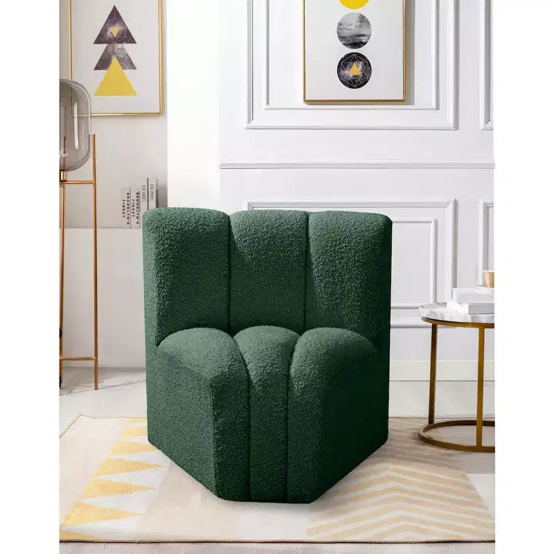 Chaise d'angle courbée en tissu bouclette Meridian Furniture Arc