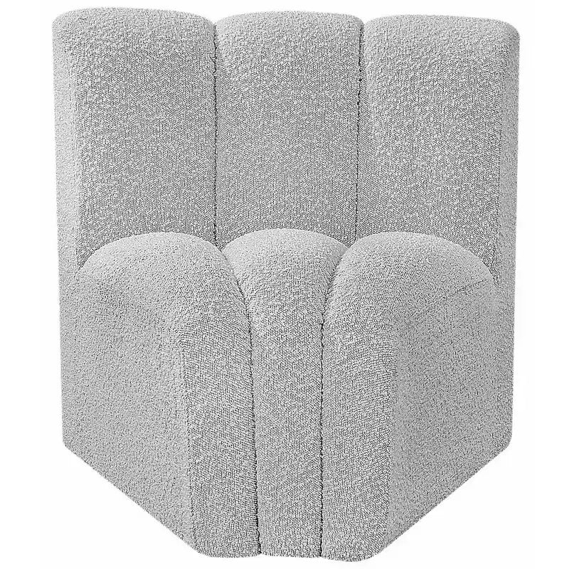 Chaise d'angle courbée en tissu bouclette Meridian Furniture Arc